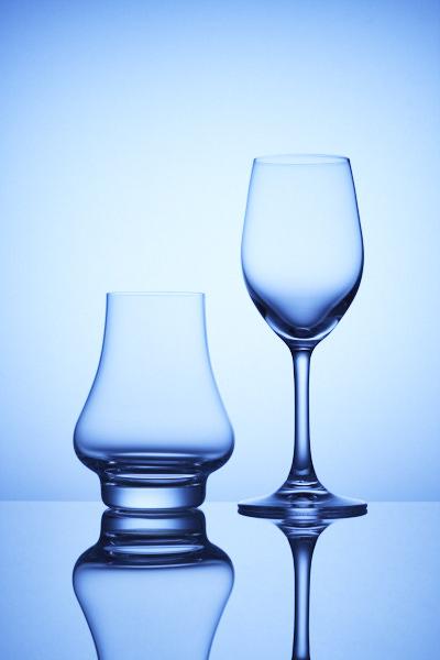 Image of whiskey and port glass